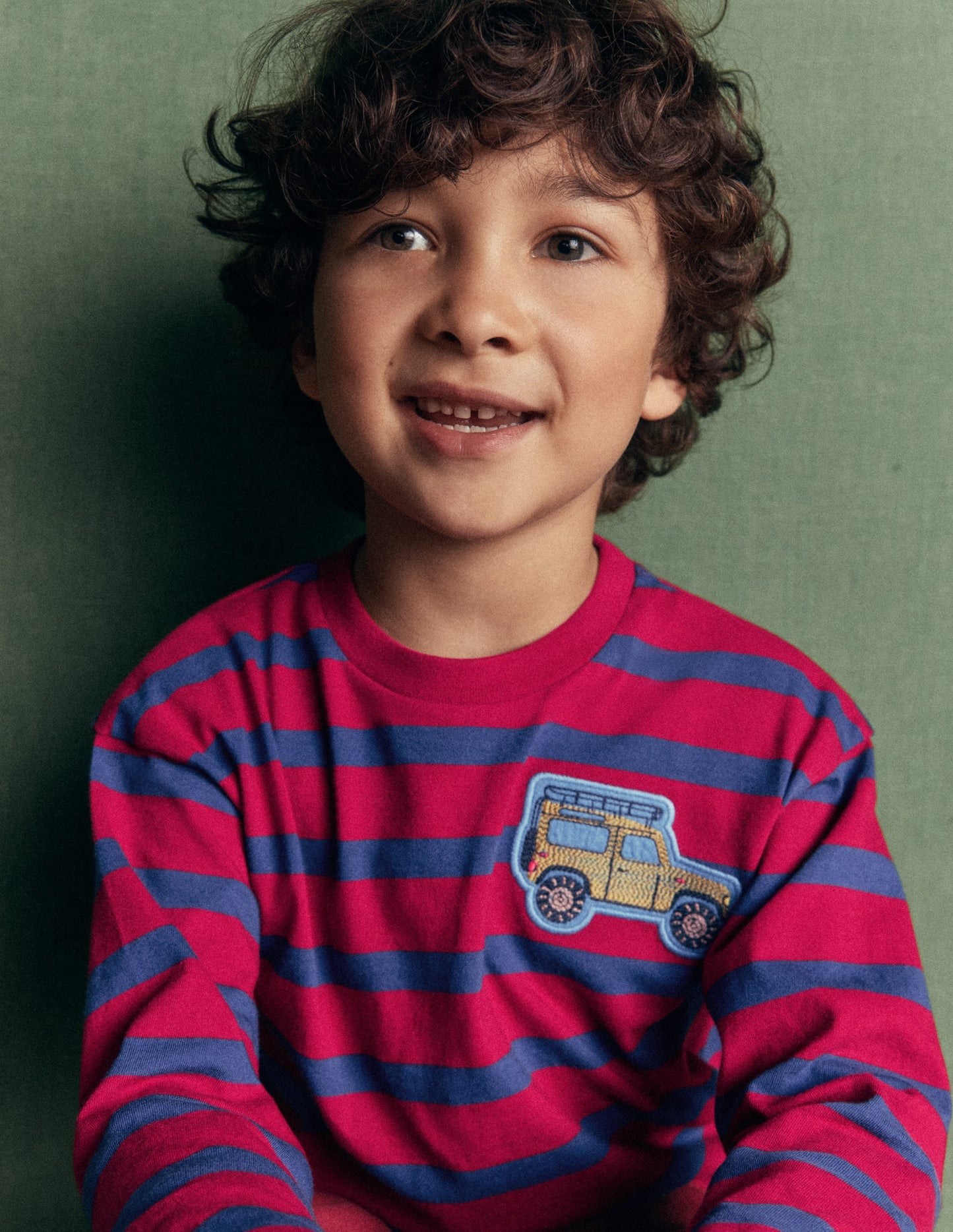 Long Sleeve Badge T-shirt-Red Stripe