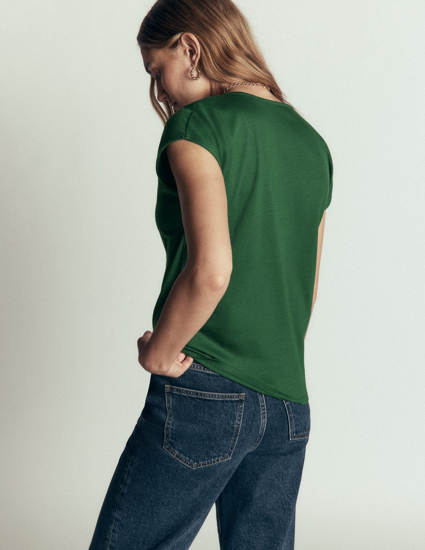 Supersoft V-neck T-shirt-Hunter Green