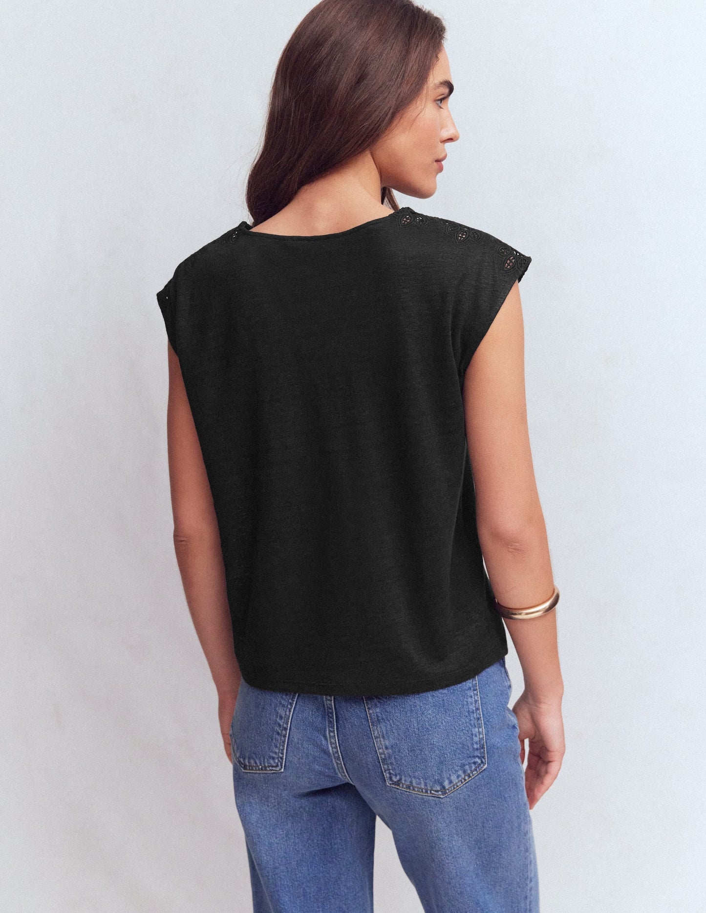Tara Cutwork Linen Tee-Black