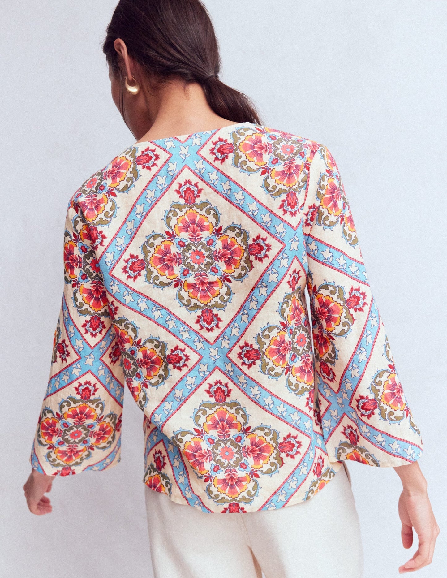 Cleo Linen Top-Floral Tile Placement