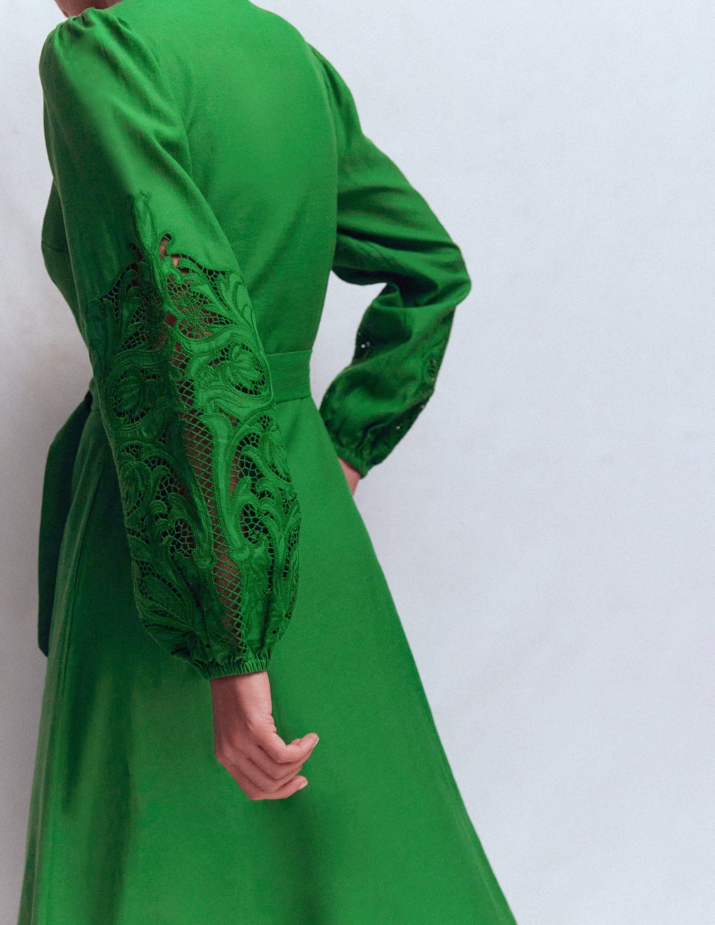 Mae Linen Blend Shirt Dress-Highland Green