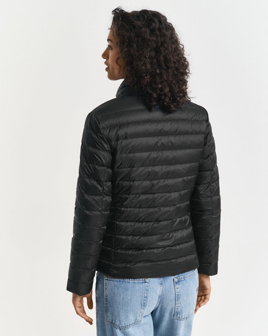 Leichte Daunenjacke